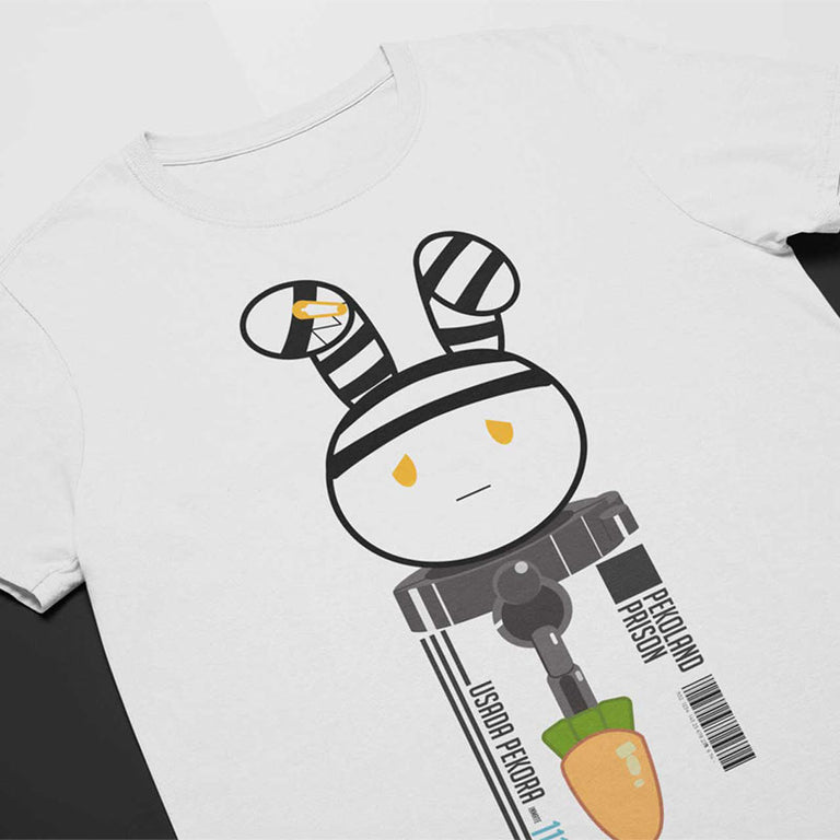 Hololive - Pekora Usada Prison Ver.  - Inmate 111 T-Shirt